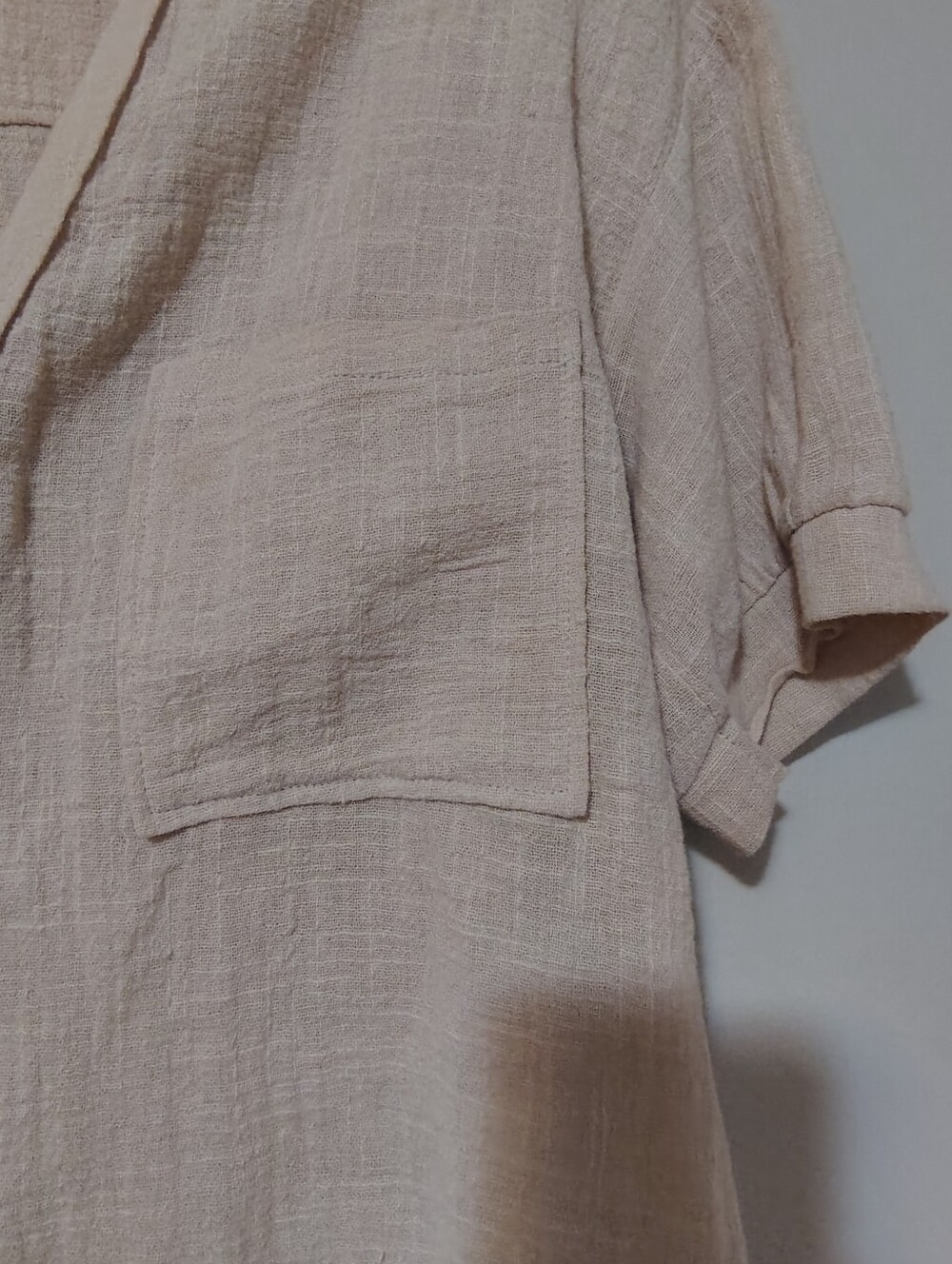 Light Beige Short-Sleeve Button-Front Shirt - Relaxed V-Neck Slightly Cropped - Picture 3 of 5